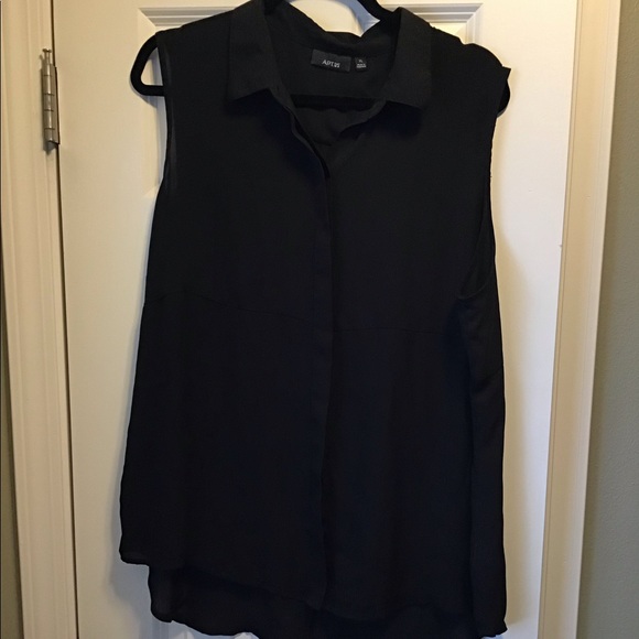 Apt. 9 Tops - Apt 9 Chiffon Tank